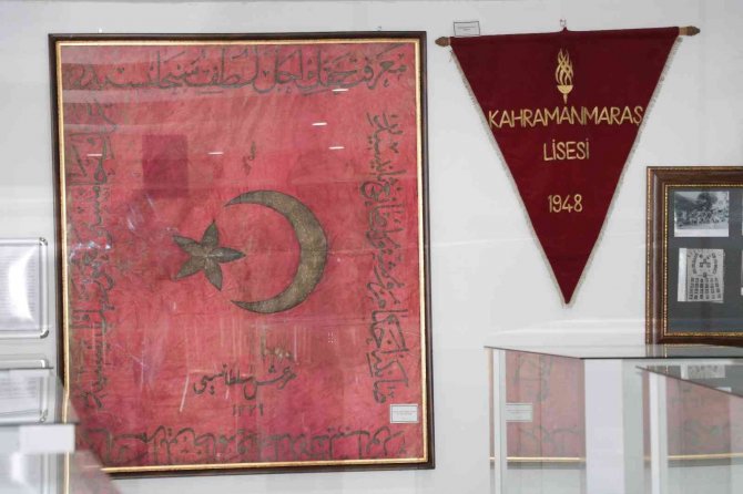 Bu Lise Bir Asırdır Eğitim Hayatını Sürdürüyor