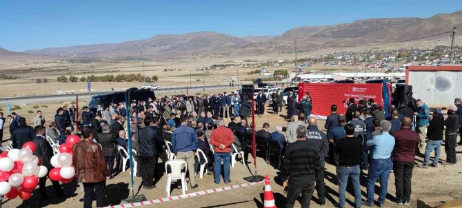 İ̇mkânsızlıktan Kaldığı Evin Yerine Şimdi Yüksekokul Yaptırıyor