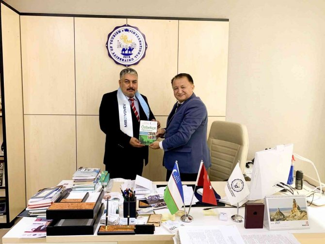 Özbekistan Adana Fahri Konsolosu Medeni, Özbekistan Seçimlerini Değerlendirdi