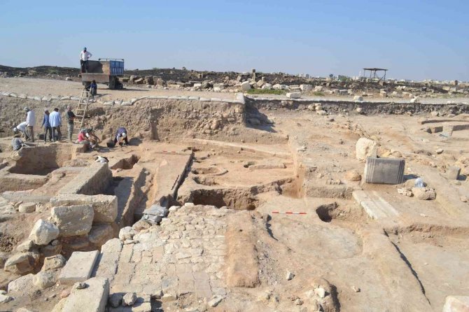 Karkamış’ta 3 Bin Yıl Önceki Kadın Yöneticinin İzlerine Ulaşıldı