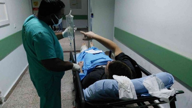 Tamircideki Araçtan Sızan Lpg Parladı: 3 Yaralı