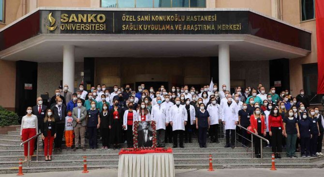 Sanko Üniversitesi Hastanesi’nde Cumhuriyet Bayramı Kutlandı