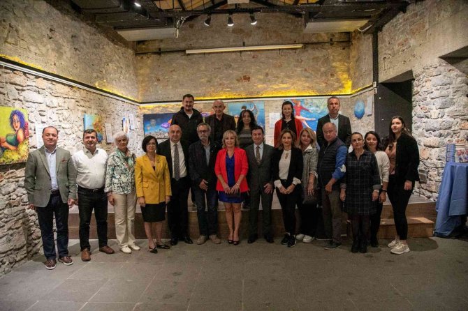 Bodrum’da “Lara Şarkıları” Adlı Resim Sergisi Açıldı