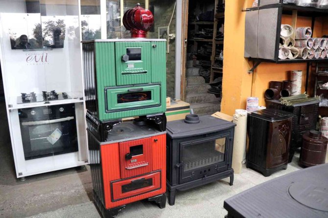 Klasik Soba Yerini Çok Yönlü Kuzineye Bıraktı