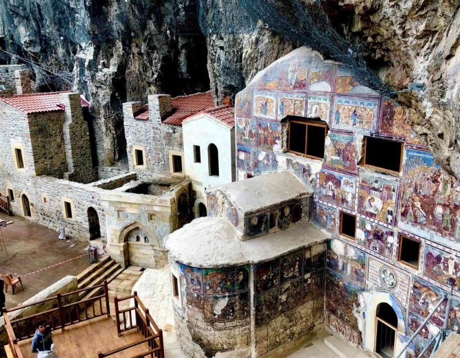 Sümela Manastırı’nda Restorasyon Çalışmalarında Sona Gelindi