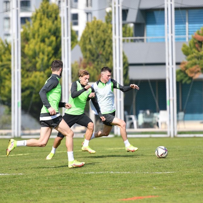 Bursaspor’da Ankara Keçiörengücü Maçı Hazırlıkları Başladı