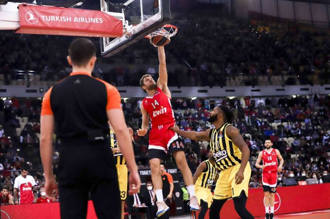 Thy Euroleague: Olympiakos: 67 - Fenerbahçe Beko: 65