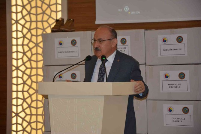 Manisa Ticaret Borsasının Eğitime Desteği Sürüyor