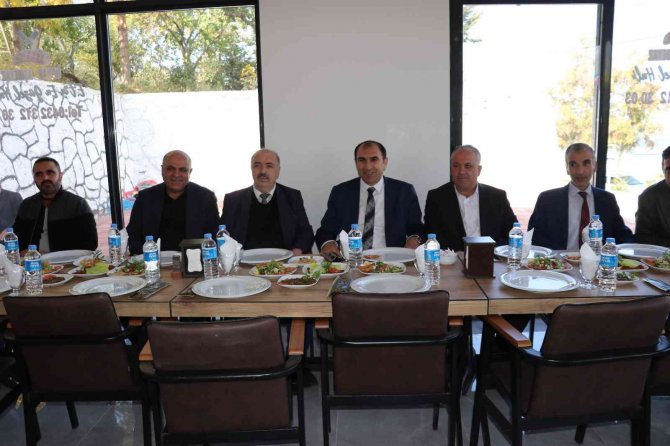 Van’da Nahar Aşıbeyaz Restaurant Gerçekleştirilen Görkemli Bir Açılışla Hizmete Başladı
