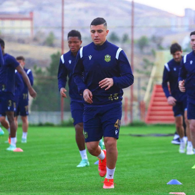 Karim Hafez: "Hiçbir Maç Süper Lig’de Kolay Değil"