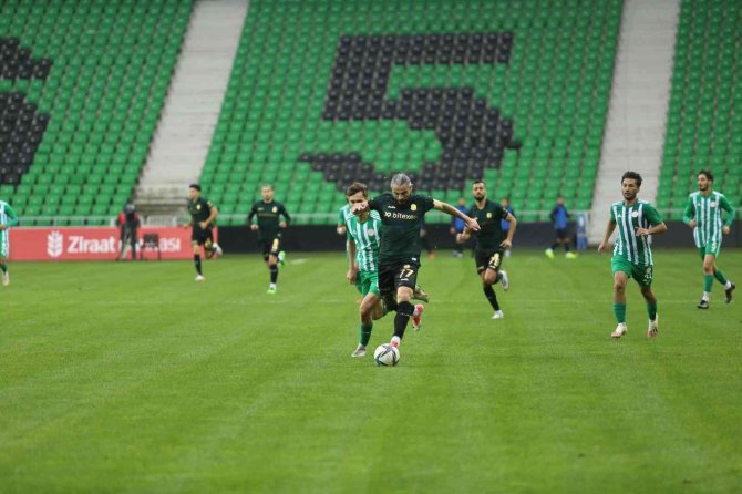 Ziraat Türkiye Kupası: Sakaryaspor: 2 - Karaköprü Belediyespor: 1