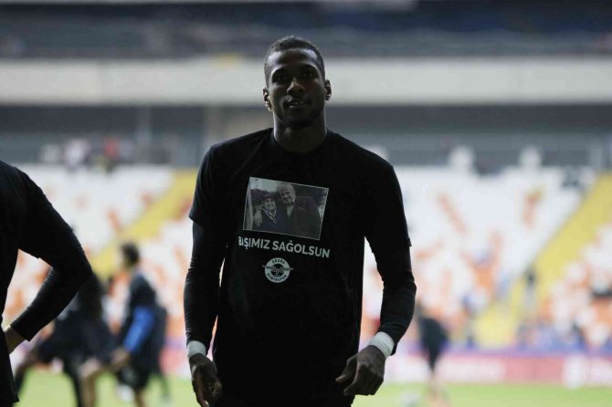 Ziraat Türkiye Kupası: Adana Demirspor: 3 - Niğde Anadolu Fk: 0