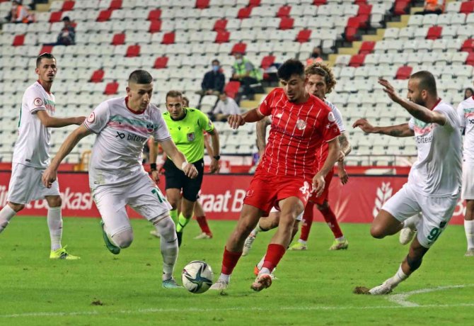 Ziraat Türkiye Kupası: Ft Antalyaspor: 5 - Diyarbekirspor: 0