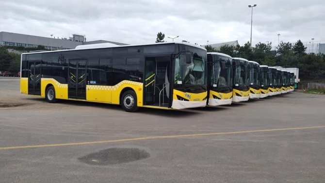 Ağrı Belediyesi Bünyesine 10 Araç Daha Kattı