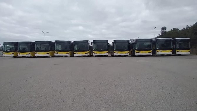 Ağrı Belediyesi Bünyesine 10 Araç Daha Kattı