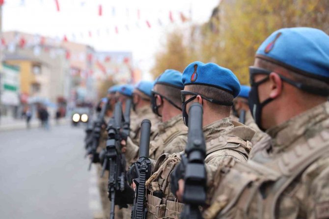 Ardahan’da 29 Ekim Coşkuyla Kutlandı