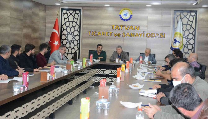 Tatvan’da Tekmer Toplantısı