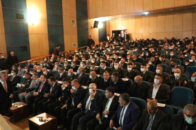 Tatvan’da Cumhuriyet Bayramı Coşkusu