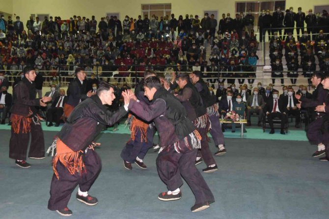 Bitlis’te Cumhuriyet Bayramı Coşkusu