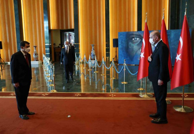 Cumhurbaşkanı Erdoğan Bayram Tebriklerini Kabul Etti