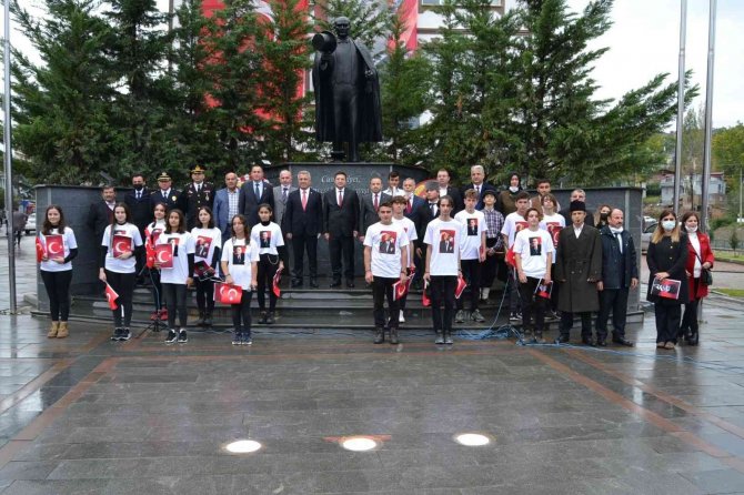 Alaçam’da Cumhuriyet Bayramı Kutlandı