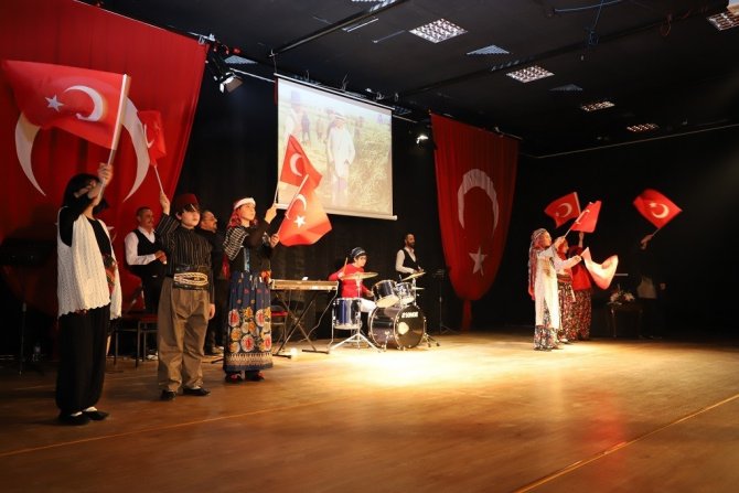 Erzincan’da Cumhuriyet Şöleni Programı Düzenlendi