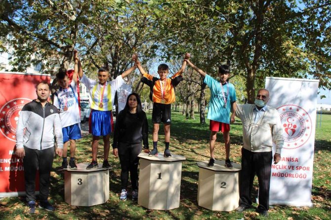 Salihli’de Cumhuriyet Kupası Sahiplerini Buldu