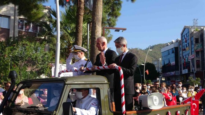 Marmaris’te Cumhuriyet Bayramı Coşkusu Törenler İle Başladı