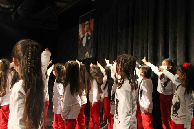 Malazgirt’te Cumhuriyet Bayramı Coşkusu