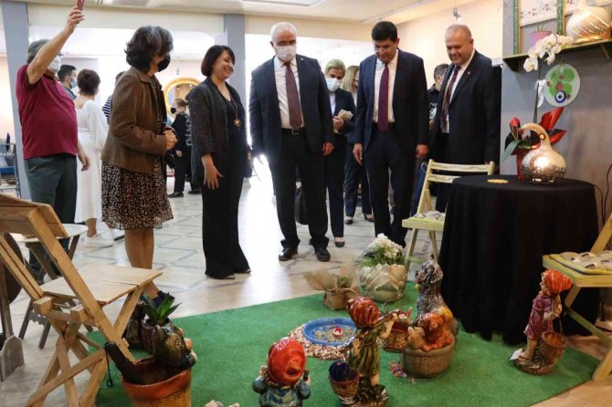 Nazilli’de ’Sümerbank Desenleri Ve El Sanatları Sergisi’ Açıldı
