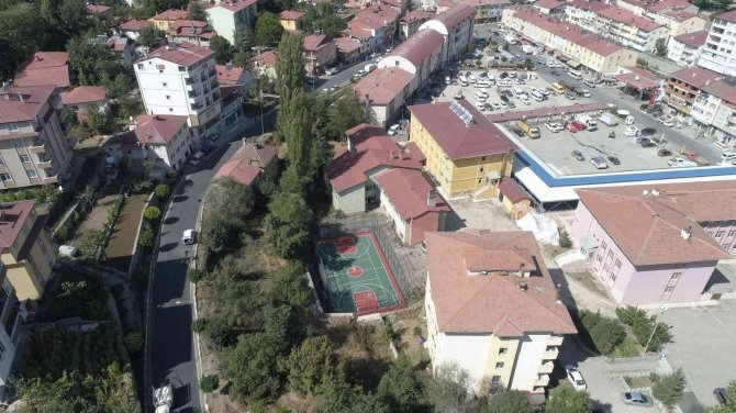 Ordu’da 16 İlçeye Yeni Spor Sahası Kazandırıldı