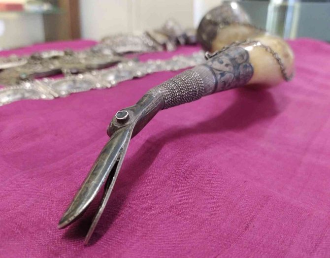 Çarlar Devrinden Kalma Boynuz Kadeh Sahibini Arıyor