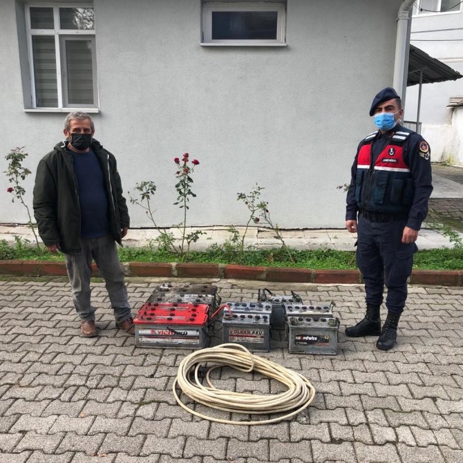 19 Mayıs’ta Akü Ve Kablo Hırsızlığı