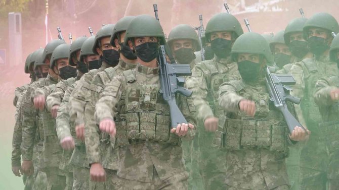 Van’da Cumhuriyet Bayramı Coşkusu