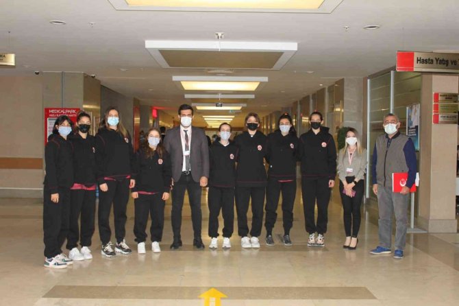 Ebsk’lı Sporcular Sağlık Kontrolünden Geçti