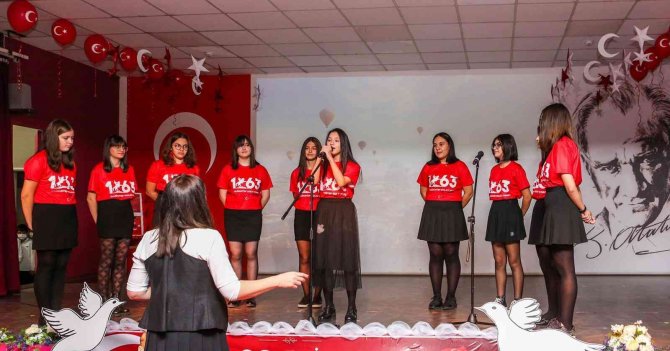 Gkv’de Cumhuriyet Çoşkusu Sürüyor