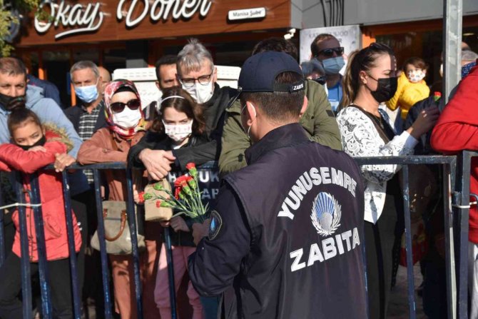 Yunusemre’de Cumhuriyet Bayramı Coşkusu
