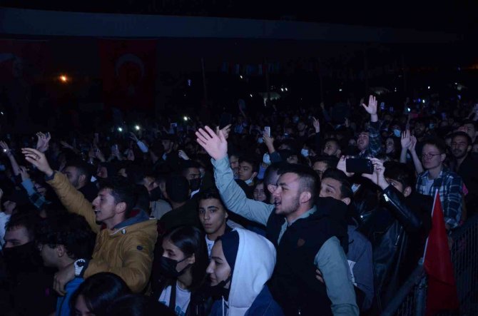 Ordu’da Haluk Levent Rüzgarı