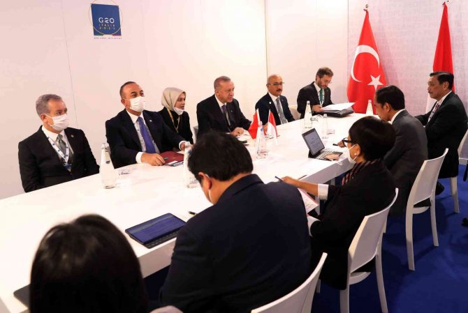Cumhurbaşkanı Erdoğan, Endonezya Devlet Başkanı Widodo İle Görüştü