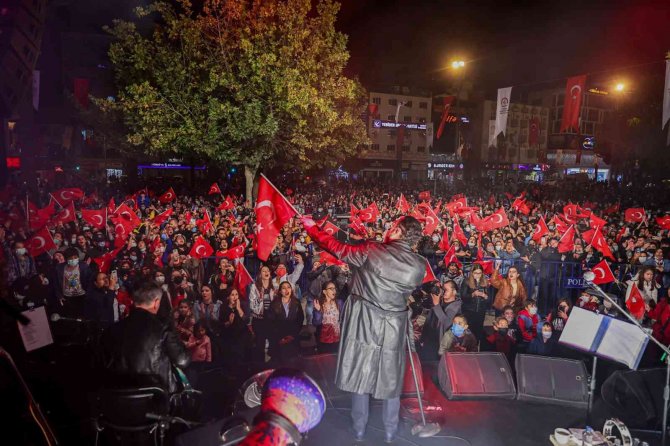 Cumhuriyet Bayramı Coşkusu Büyükşehir İle Yaşandı