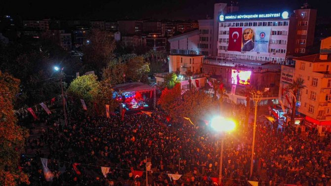 Cumhuriyet Bayramı Coşkusu Büyükşehir İle Yaşandı