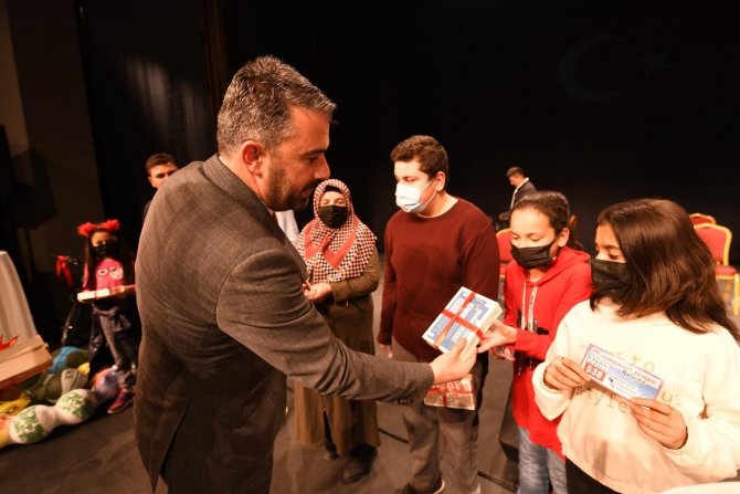 Devlet Tiyatroları Pursaklar Sahnesi’nde 29 Ekim Coşkusu