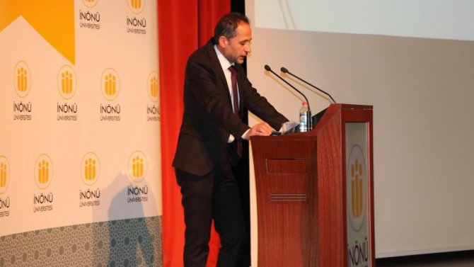 Rektör Kızılay: "Türkiye Gücüne Güç Katarak İlerliyor"