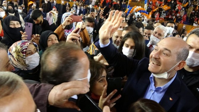 Bakan Soylu: “Bu Millet Bu Cumhuriyeti De Bu Özgürlüğü De Şanla Şerefle Kanla Kazandı, Senin Gibi Kasetle Kazanmadı”