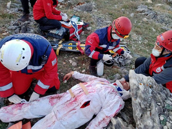 Karabük’te "Temel Umke Eğitim Kamp Ve Tatbikatı" Yapıldı