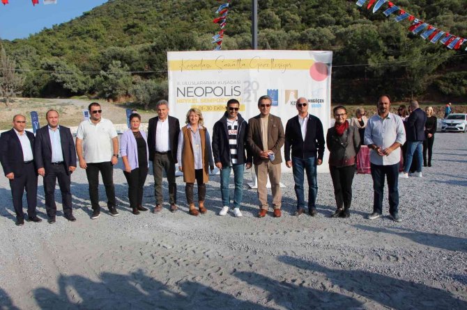Kuşadası 2.neopolis Heykel Sempozyumu Sona Erdi