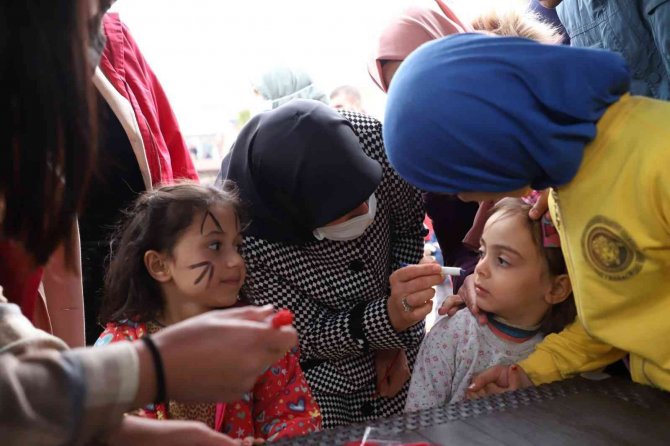 Mardin’de 4. Uluslararası Uçurtma Festivali İle Gökyüzü Renklendi