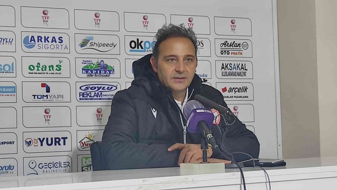 Mustafa Gürsel: “Biz İyi Ve Oynamaya Çalışan Bir Takımız”
