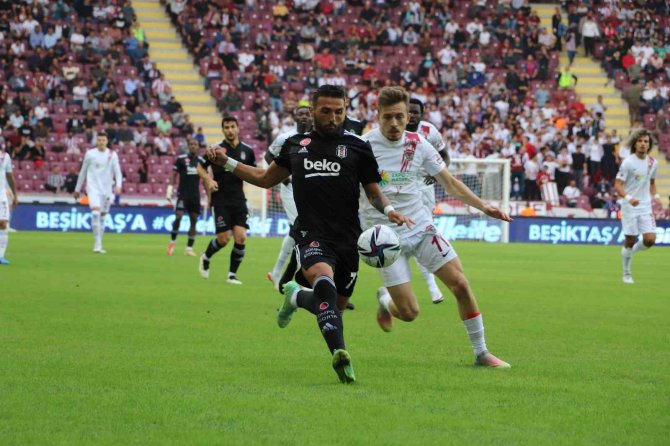 Spor Toto Süper Lig: A. Hatayspor: 1 - Beşiktaş: 0 (İ̇lk Yarı)