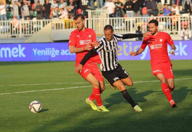 Spor Toto Süper Lig: Altay: 1 - Dg Sivasspor: 1 (Maç Sonucu)
